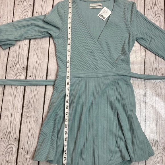 Urban Outfitters Briella Ribbed Knit  Romper - Picture 7 of 11